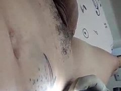 Dotada ja tatuoitu: Kyky Trans Gifted masturboi Curitibassa