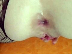 Big ass stepmommy gets pounded hard and takes a cumshot in the ass